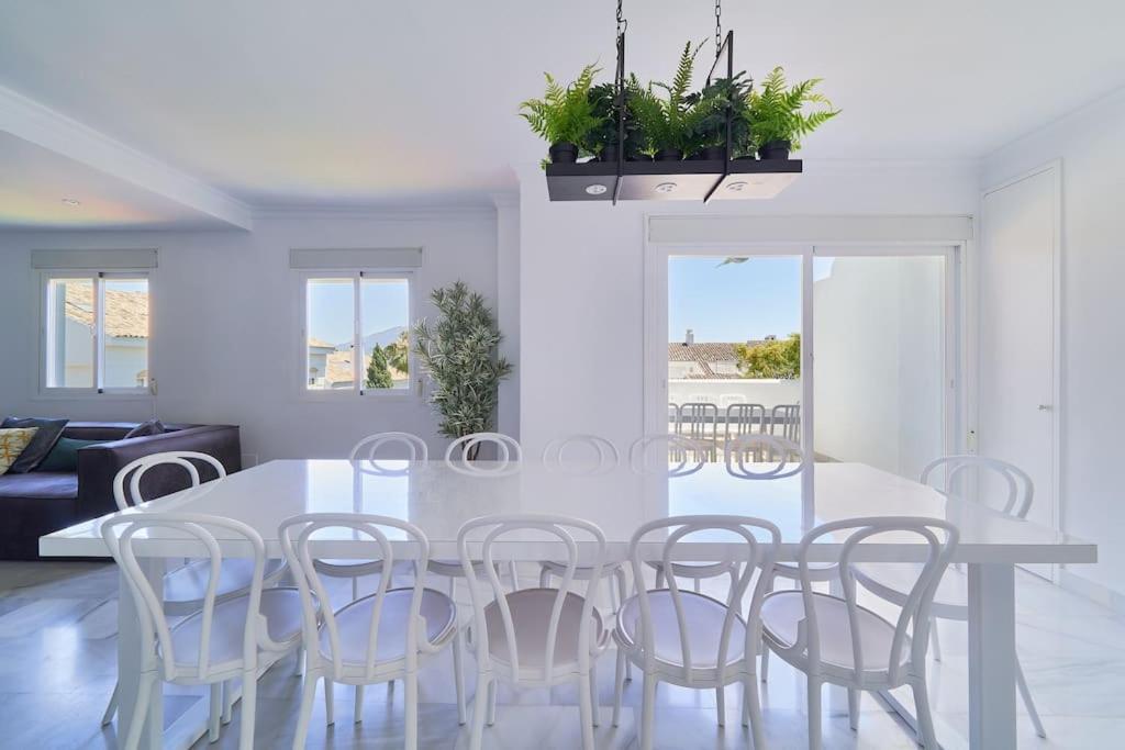 Superbe Appartement Avec Jaccuzi Marbella Luaran gambar