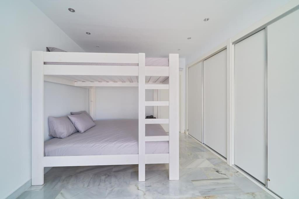 Superbe Appartement Avec Jaccuzi Marbella Luaran gambar